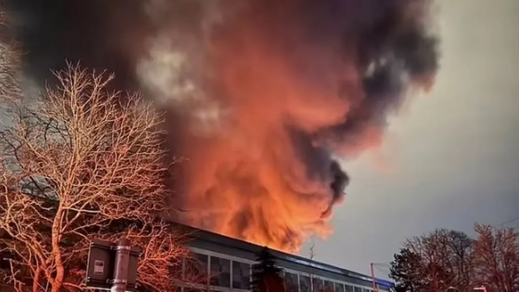 london-airport-fire